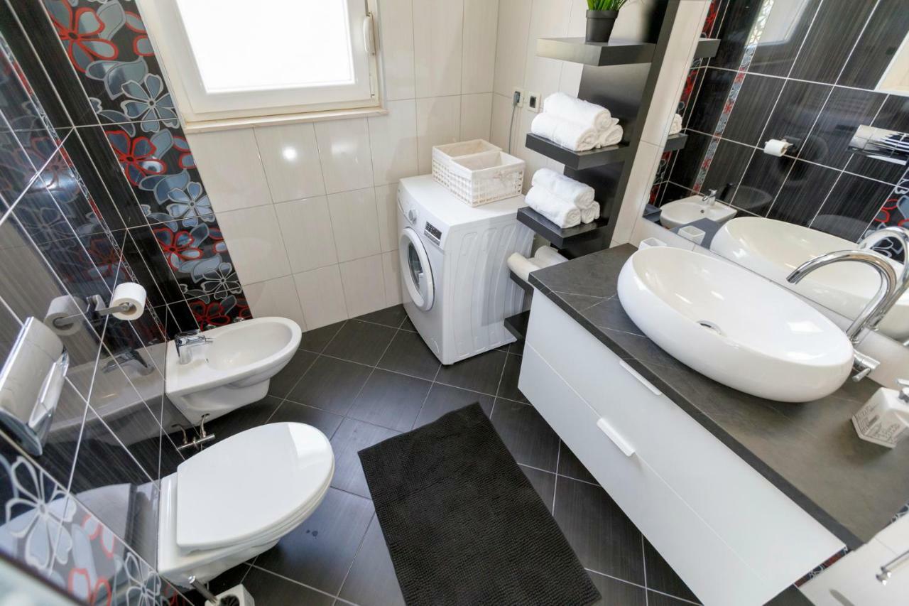 Luxury Villa Castrum Kaštela エクステリア 写真