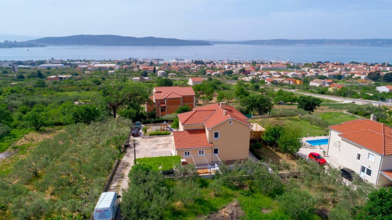 Luxury Villa Castrum Kaštela エクステリア 写真
